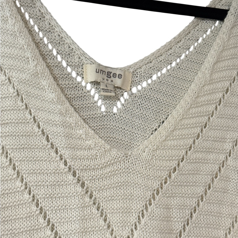 Umgee‎ White Chevron Knit Camisole - Picture 4 of 5